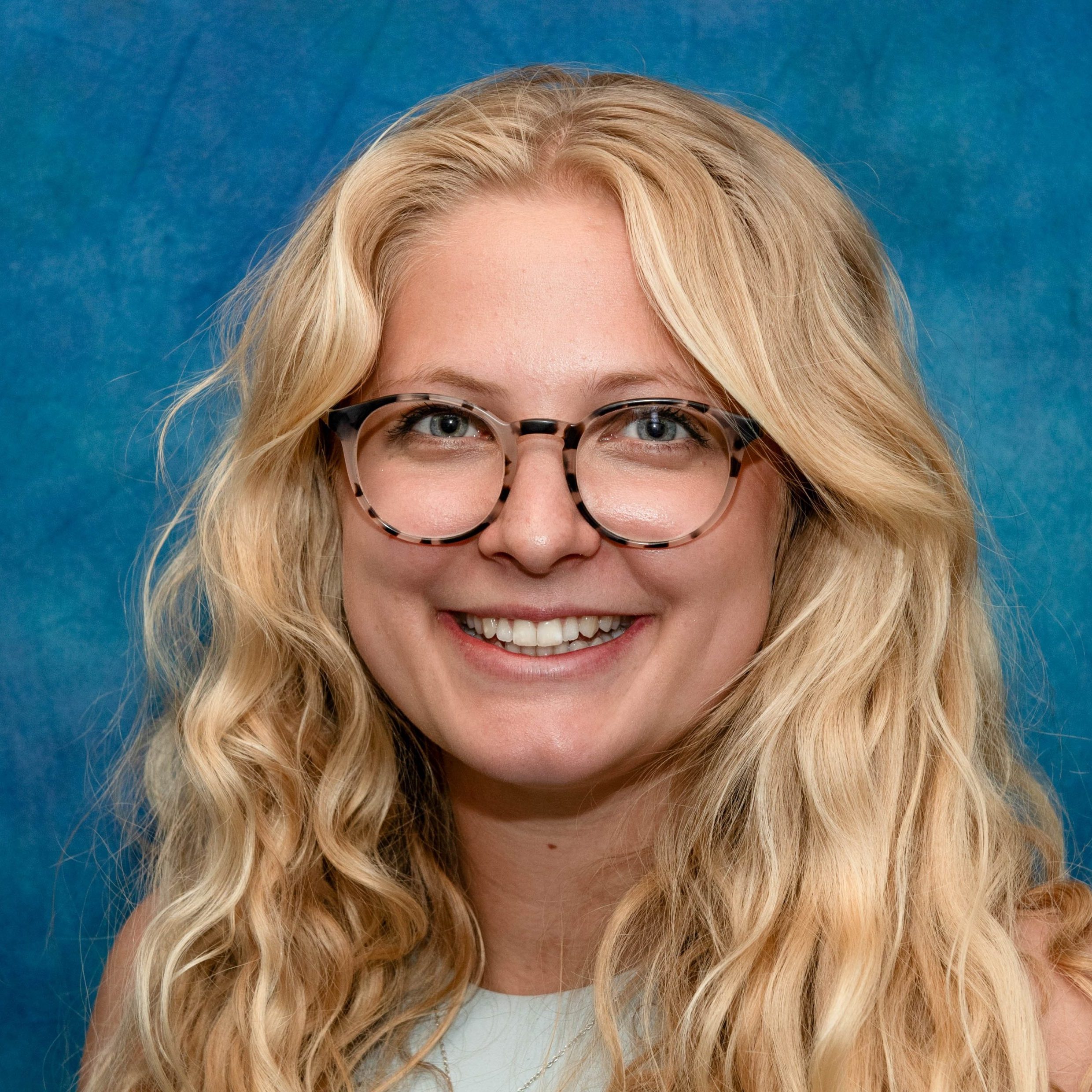 Annie White new